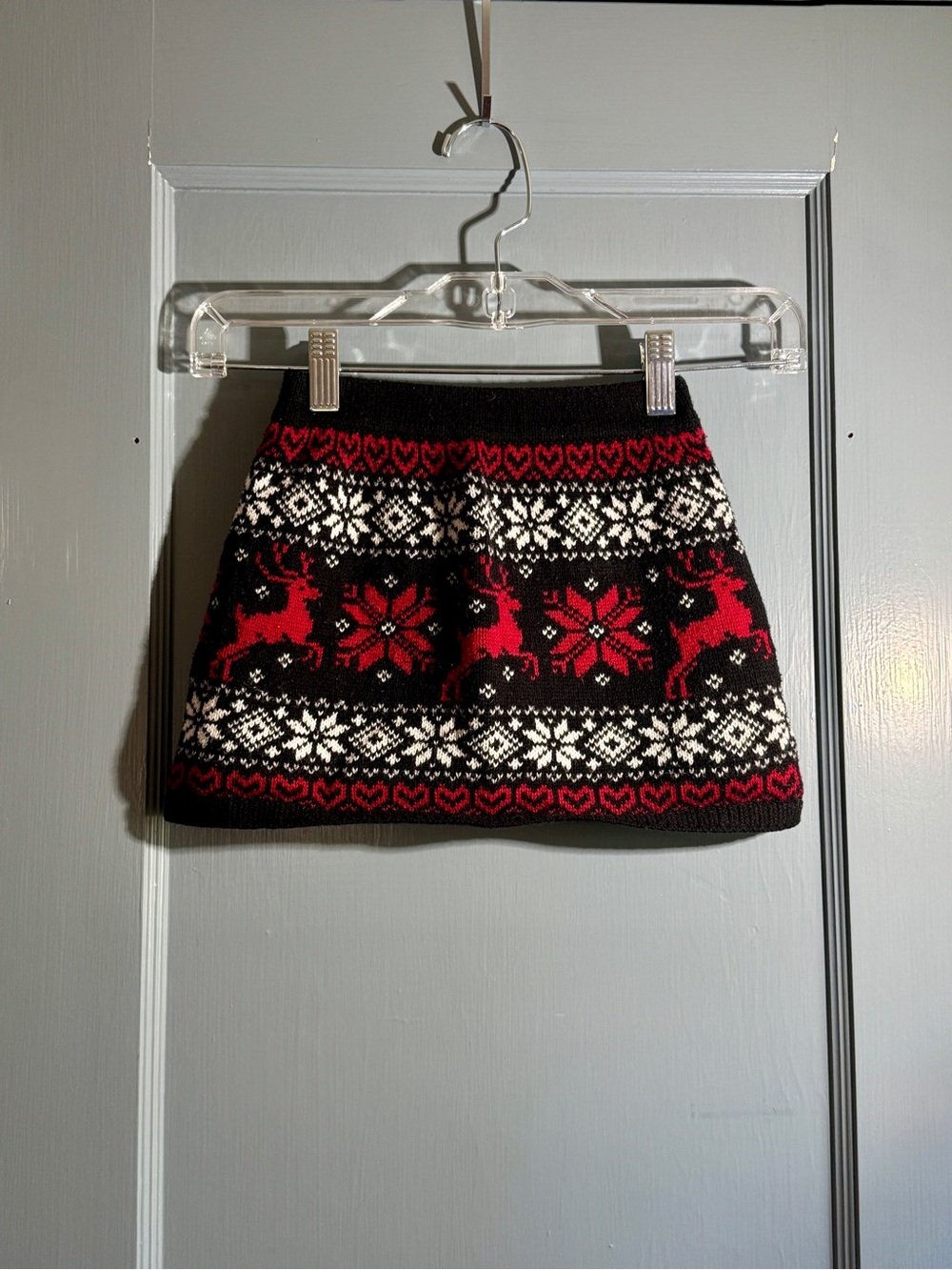 Black & Red Nordic Reindeer Knit Mini Skirt